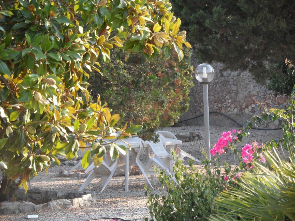 Azienda Agrituristica Masseria Campi 산비토데이노르만니 외부 사진